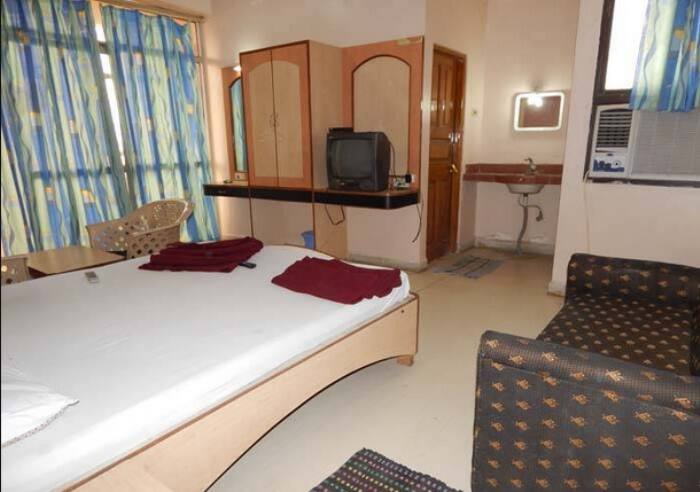 Hotel Sudarshan Palace, Latur 4